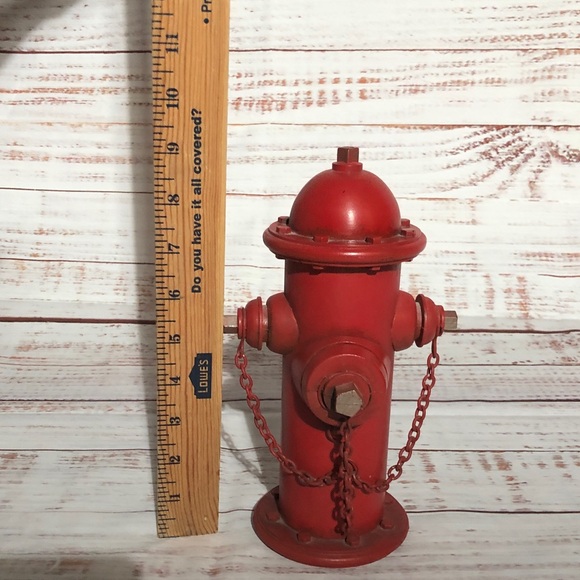Cost Plus World Market Red Fire Hydrant Decor 9”x4” piggy bank NWT - Picture 5 of 8